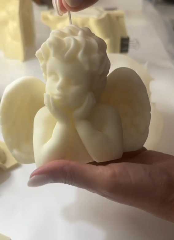 o processo de criação das velas aromáticas mega image